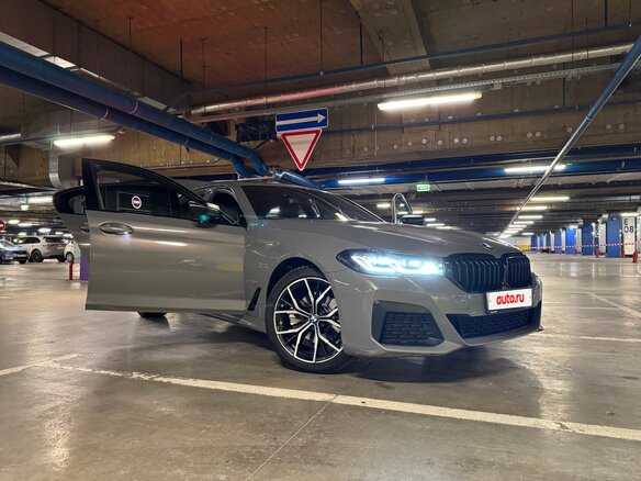 2022 BMW 5 серии 520d xDrive VII (G30/G31/G38) Рестайлинг, серый, 4400000 рублей - вид 7