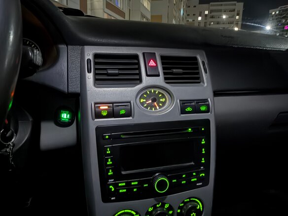 2012 Lada (ВАЗ) Priora I, белый - вид 14
