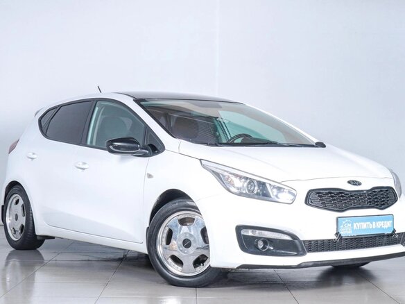 2016 Kia Ceed II Рестайлинг, белый