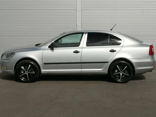 2012 Skoda Octavia II (A5) Рестайлинг, серебристый, 820000 рублей, вид 4