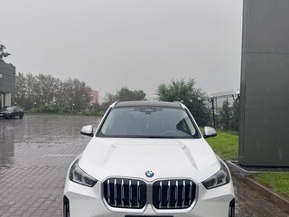 2023 BMW X1 Long 20Li sDrive III (U11/U12), белый, 2800000 рублей, вид 2