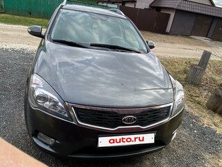 2010 Kia Ceed I Рестайлинг, серебристый, 750000 рублей, вид 2