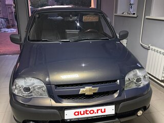 2013 Chevrolet Niva I Рестайлинг, коричневый, 600000 рублей, вид 1