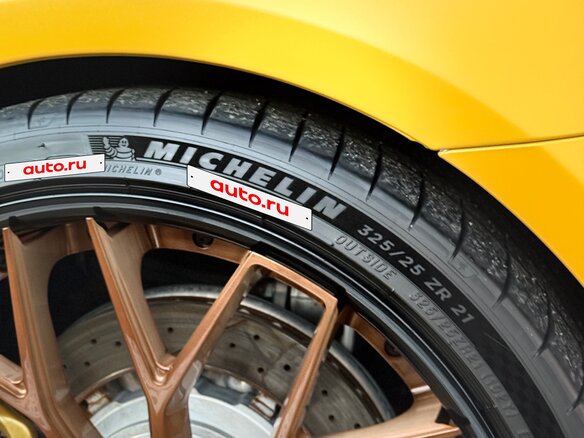 2015 Mercedes-Benz AMG GT S I, жёлтый, 10500000 рублей - вид 22