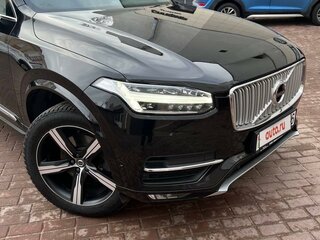 2017 Volvo XC90 II, чёрный, 3000000 рублей, вид 3