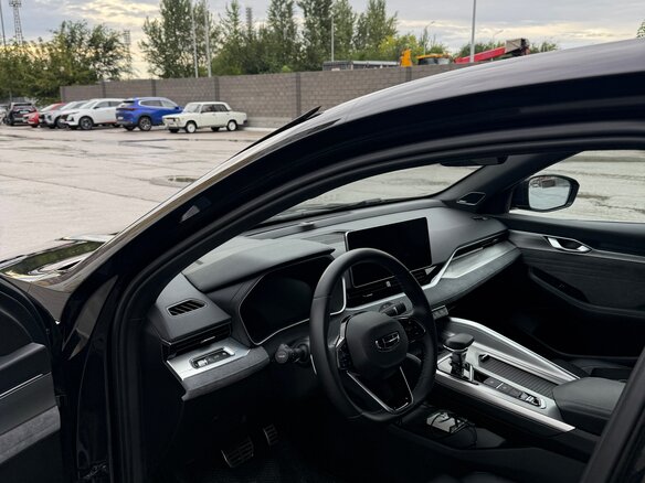 2023 Geely Preface I (China Market) Рестайлинг, чёрный, 2600000 рублей - вид 12