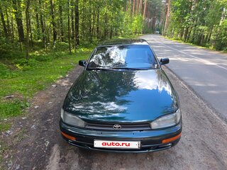 1994 Toyota Camry III (XV10), зелёный, 350000 рублей, вид 3