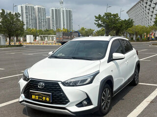 2022 Toyota Yaris L X XP150 Рестайлинг, белый, 1175100 рублей, вид 1