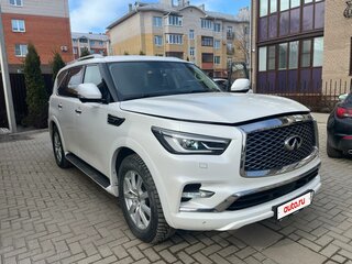 2021 Infiniti QX80 I Рестайлинг 2, белый, 8250000 рублей, вид 3