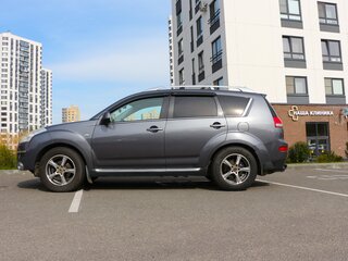 2008 Citroen C-Crosser, серый, 800000 рублей, вид 2