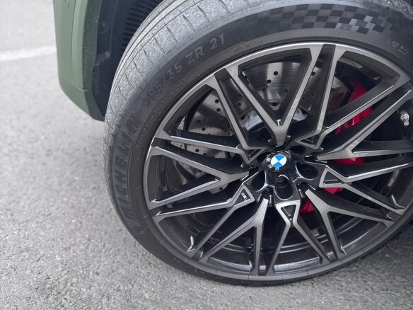 2024 BMW X6 M Competition III (F96) Рестайлинг, зелёный, 15000000 рублей - вид 11