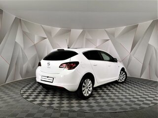 2012 Opel Astra J, белый, 435150 рублей, вид 2