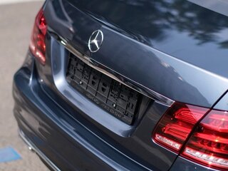 2014 Mercedes-Benz E-Класс 200 IV (W212, S212, C207) Рестайлинг, серый, 2000000 рублей, вид 4