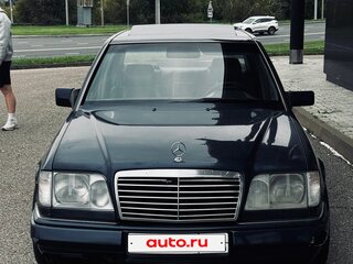 1994 Mercedes-Benz E-Класс 280 I (W124), синий, 475000 рублей, вид 1