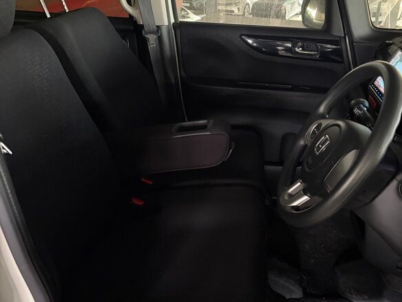 2017 Honda N-BOX I Рестайлинг, белый, 799000 рублей - вид 15