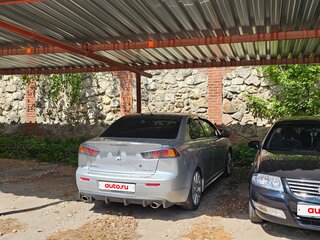 2012 Mitsubishi Lancer X Рестайлинг, серебристый, 900000 рублей, вид 4