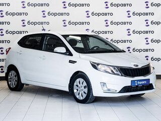 2013 Kia Rio 4-speed III, белый, 1050000 рублей, вид 1