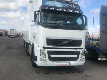 2012 Volvo FH, белый, 6000000 рублей, вид 5