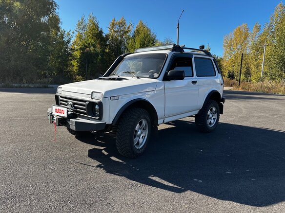 1998 Lada (ВАЗ) 2121 (4x4) I Рестайлинг, белый, 499999 рублей