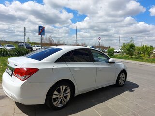 2013 Chevrolet Cruze I Рестайлинг, белый, 540000 рублей, вид 4