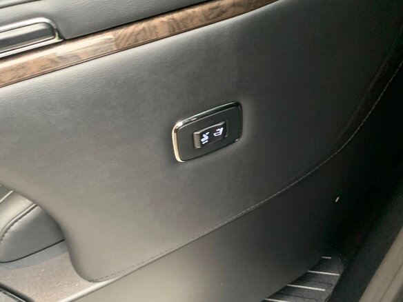 2019 Toyota Alphard III Рестайлинг, чёрный, 4500000 рублей - вид 12
