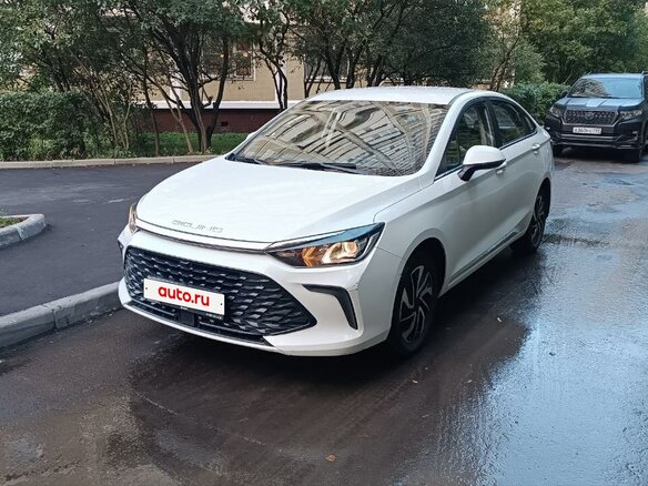 2024 BAIC U5 Plus, белый - вид 1