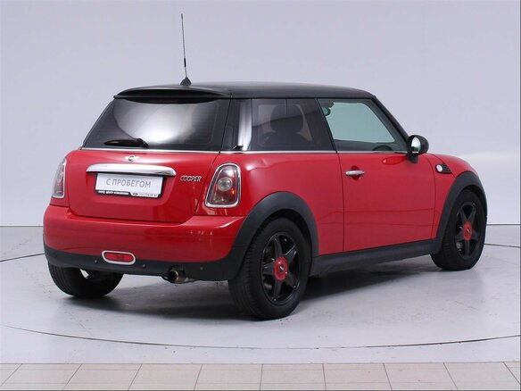 2007 Mini Hatch Cooper II (R56), красный - вид 4