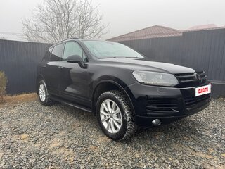 2011 Volkswagen Touareg II, чёрный, 3500000 рублей, вид 1