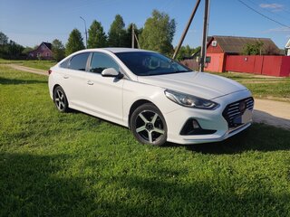 2017 Hyundai Sonata VII (LF) Рестайлинг, белый, 1048000 рублей, вид 2