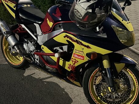 2001 Honda CBR 929RR Fireblade, жёлтый, 550000 рублей, вид 2