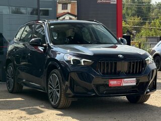 2026 BMW X1 20i xDrive III (U11/U12), чёрный, 5300000 рублей, вид 3