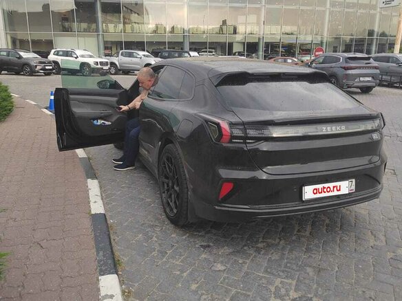 2024 Zeekr 001 100 kWh I Рестайлинг 1, чёрный, 5200000 рублей - вид 5