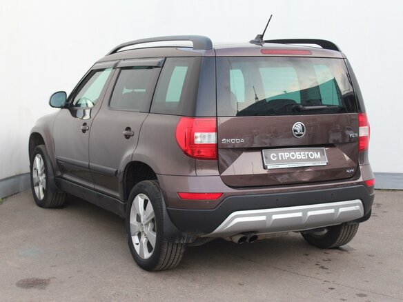 2017 Skoda Yeti I Рестайлинг, коричневый - вид 5