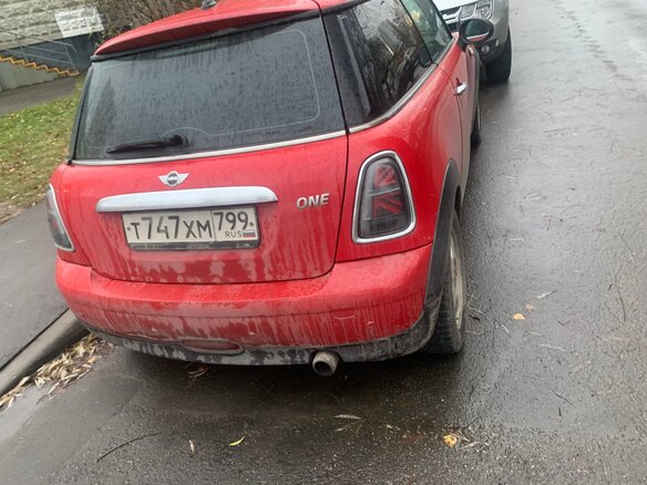 2009 Mini Hatch One II (R56), красный, 690000 рублей - вид 5