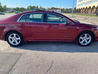 2008 Chevrolet Malibu 4-speed VII, красный, 550000 рублей, вид 2