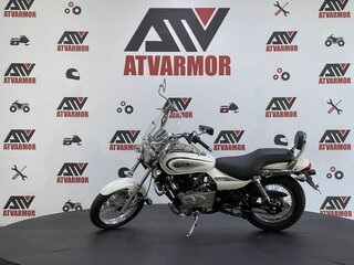 2024 Bajaj Avenger, белый, 249900 рублей, вид 3