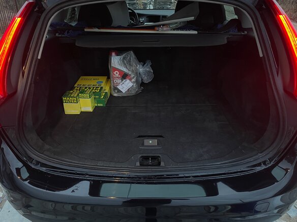 2011 Volvo V60 I, чёрный, 898000 рублей - вид 11