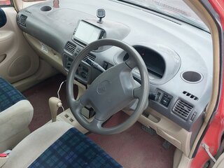 1997 Toyota Corolla Spacio I, красный, 450000 рублей, вид 3