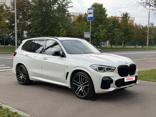 2019 BMW X5 40i IV (G05/G18), белый, 6400000 рублей, вид 3