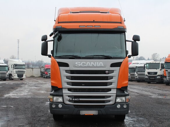 2017 Scania R-Series, оранжевый - вид 1