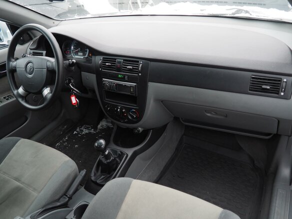 2015 Daewoo Gentra II, серебристый - вид 7