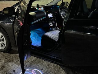 2018 Toyota Prius IV Рестайлинг (XW50), чёрный, 1650000 рублей, вид 5