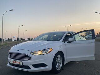 2018 Ford Fusion (North America) II Рестайлинг, белый, 1300000 рублей, вид 1