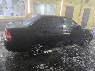 2017 Lada (ВАЗ) Priora I Рестайлинг, чёрный, 550000 рублей, вид 2