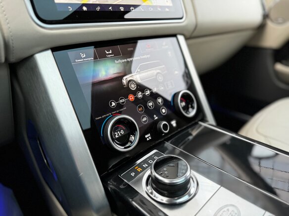 2018 Land Rover Range Rover IV Рестайлинг, серый, 5475000 рублей - вид 15