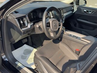 2019 Volvo V60 Cross Country II, чёрный, 2300000 рублей, вид 4