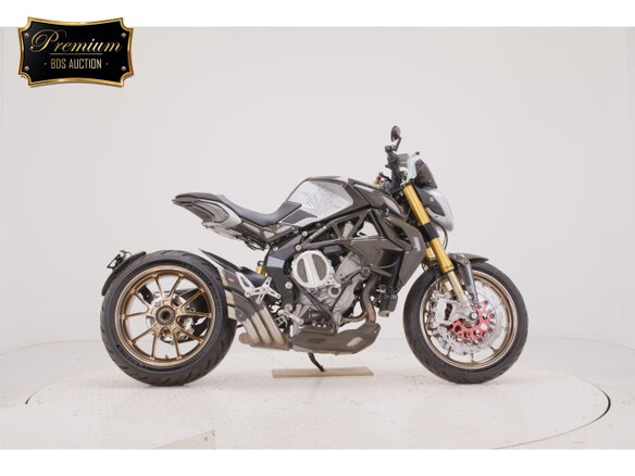 2014 MV Agusta Brutale 800, чёрный, 800000 рублей