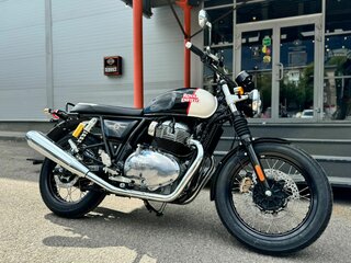 2025 Royal Enfield Interceptor 650, чёрный, 699000 рублей, вид 1