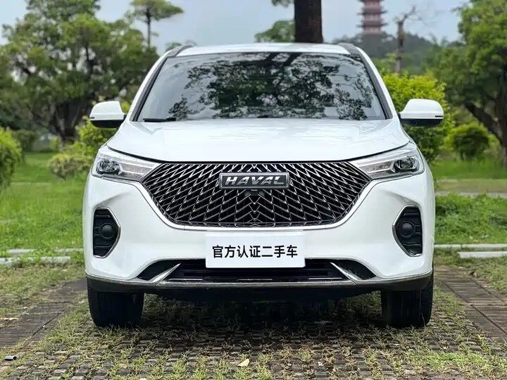 Открыть фотографии: Haval M6 II