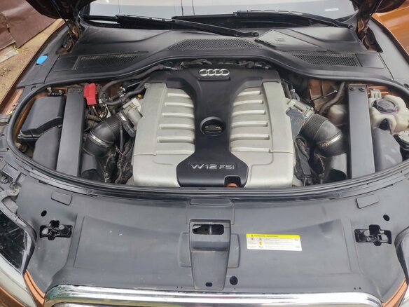 2011 Audi A8 Long III (D4), коричневый, 3500000 рублей - вид 12